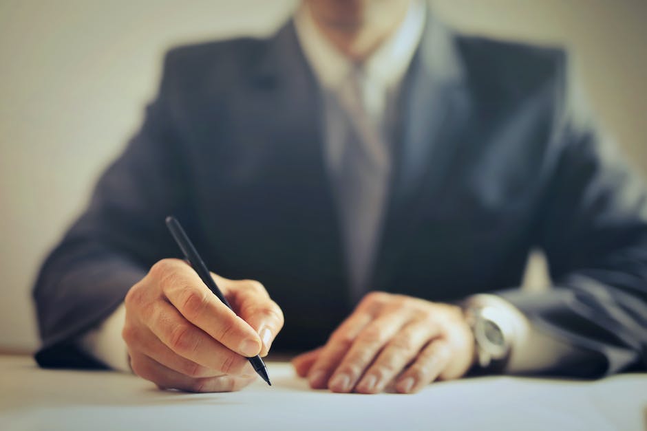 Understanding Personal Injury Lawyer Fees