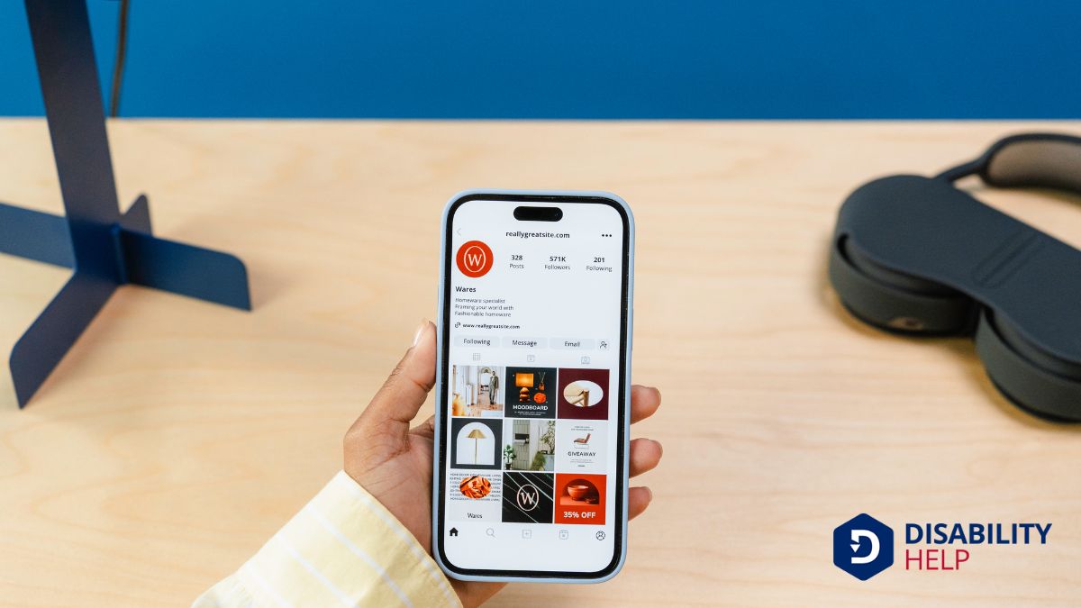 Understanding the Role of Social Media in Claims