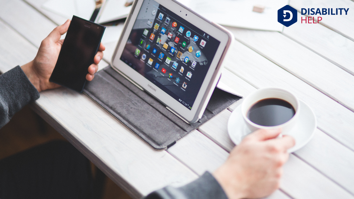 Communication Apps and Software: Facilitating Interaction